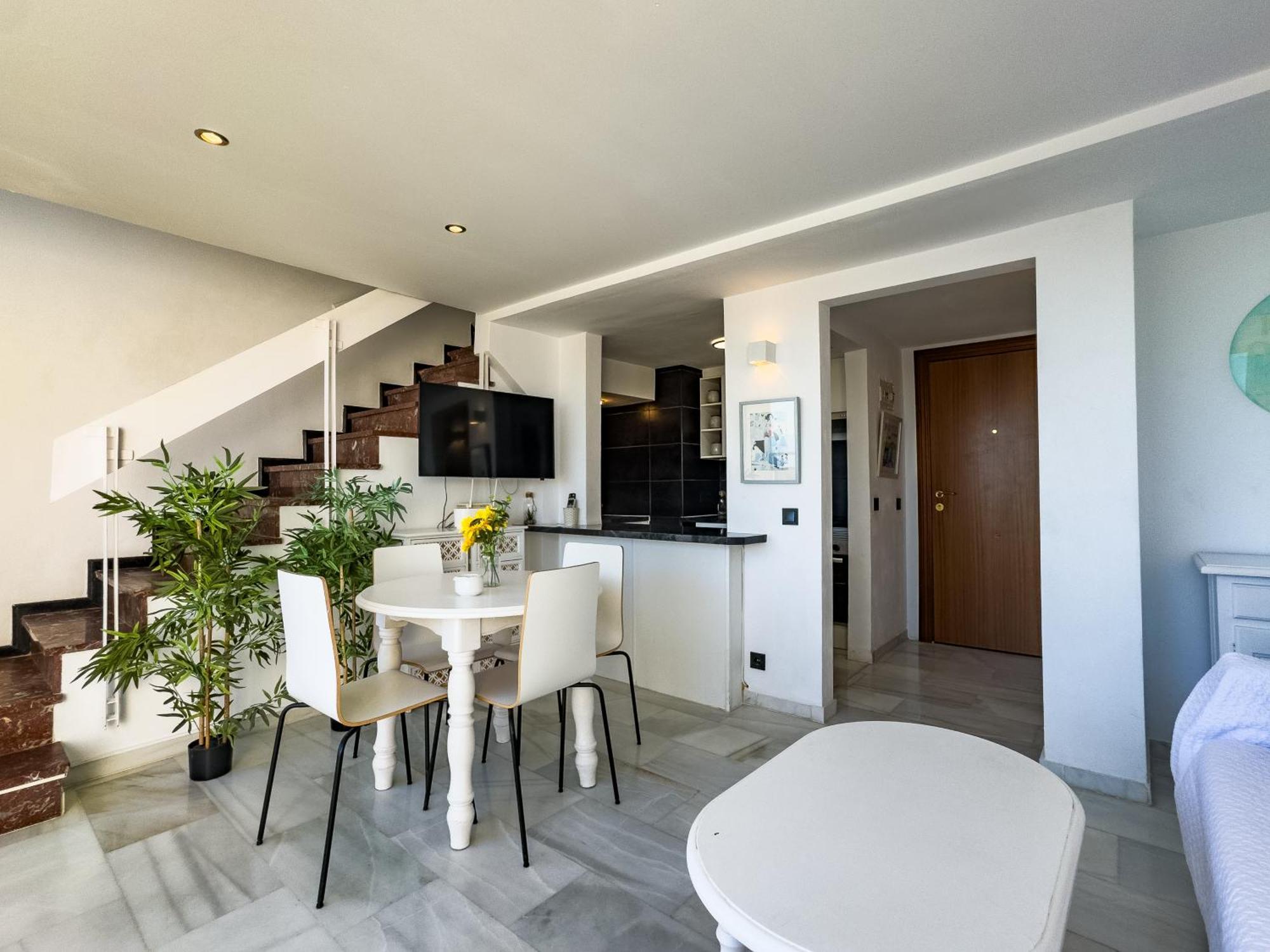 Skol 919a Sea Views 2 Bedrooms Duplex